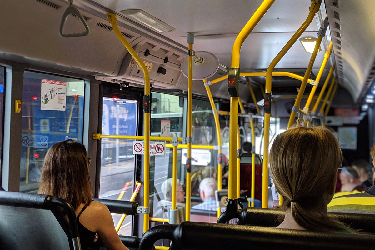 bus_1200x800 Bus